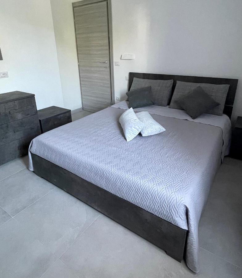 L'Isola Felice Apartment Olbia Exterior foto